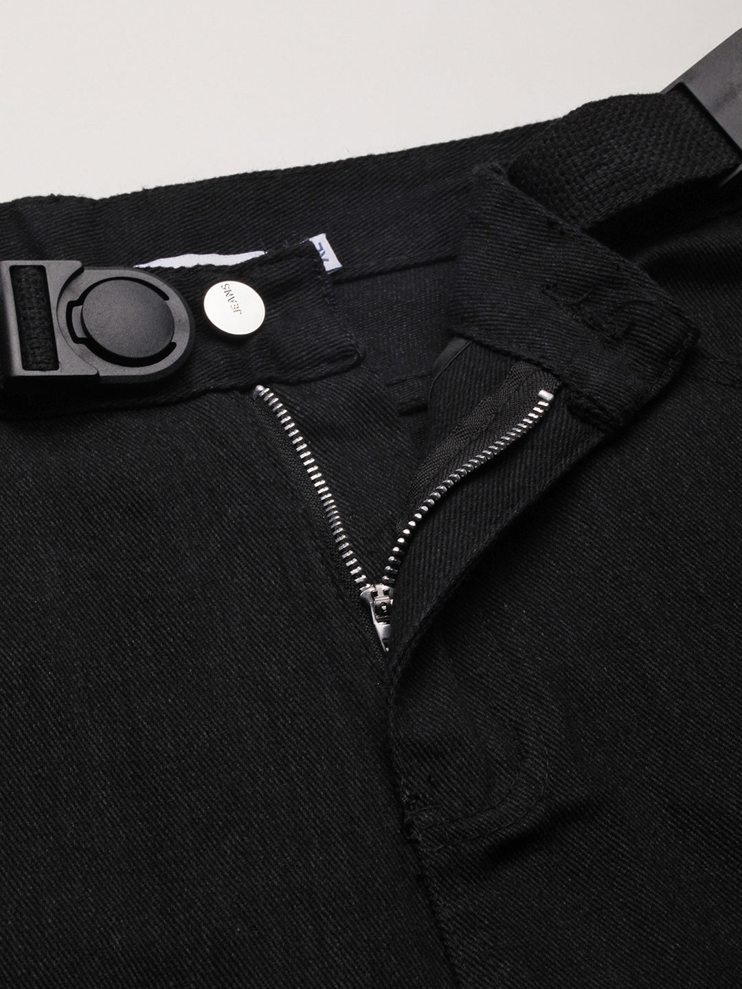 Men's Black Solid Straight Fit Jeans