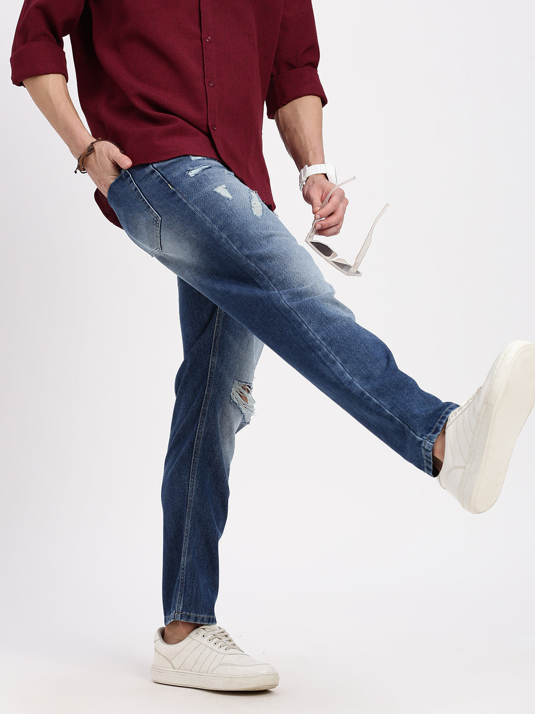 Men's Blue Comfort Low-Rise Slash Knee Heavy Fade Acid Wash Jeans