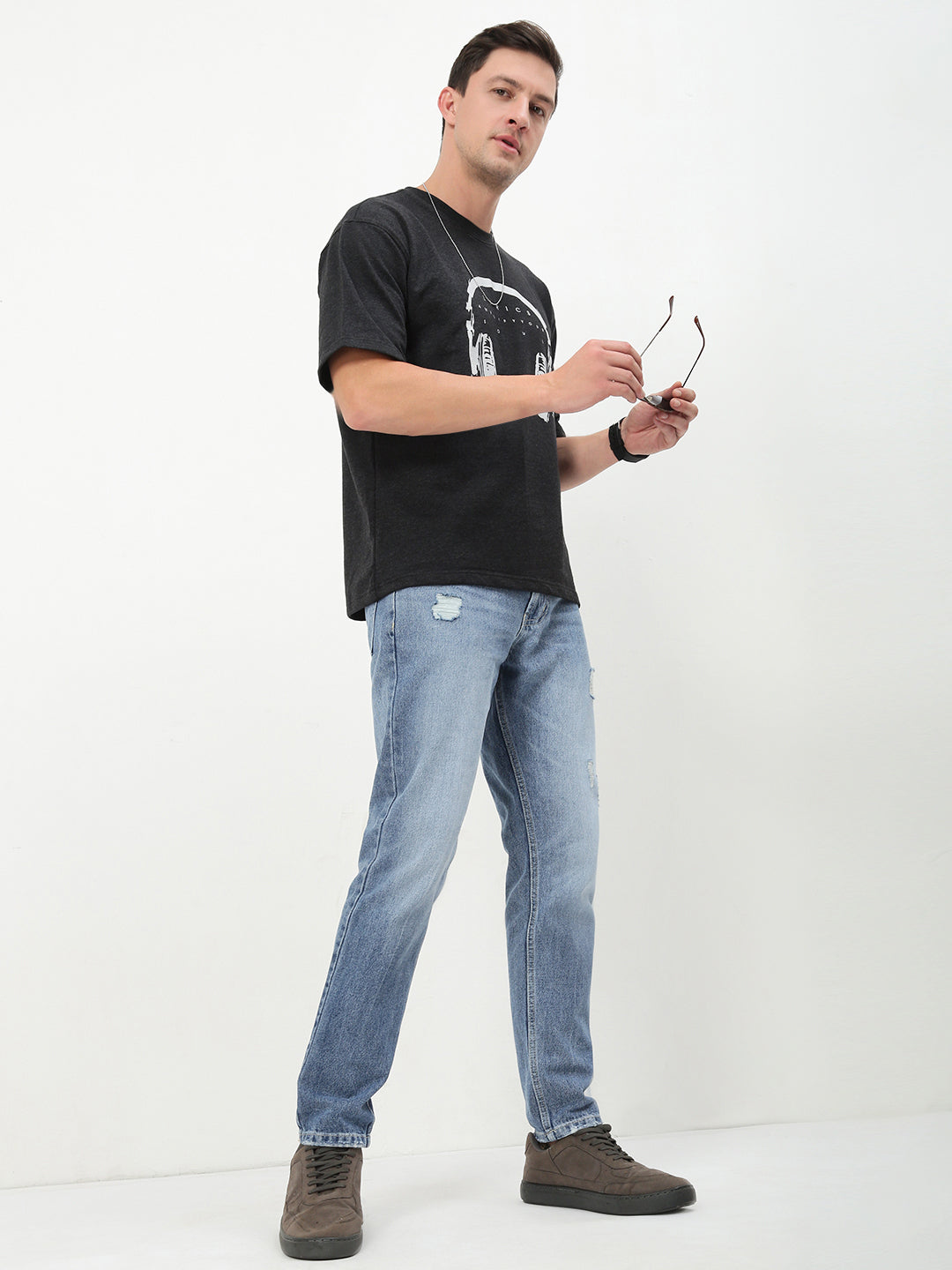 Men's Blue Solid Straight Fit Jeans