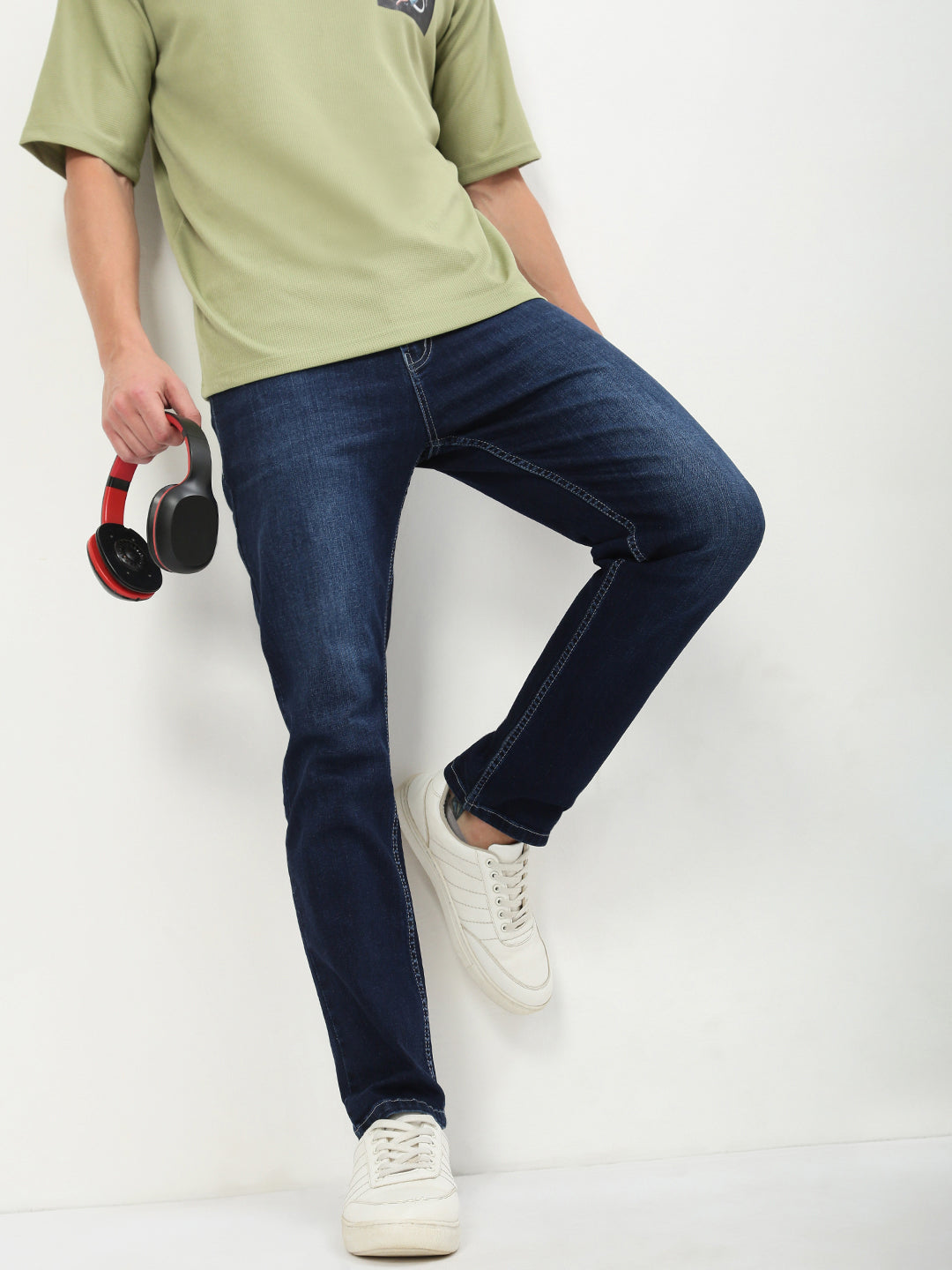 Men's Navy Blue Solid Straight Fit Jeans
