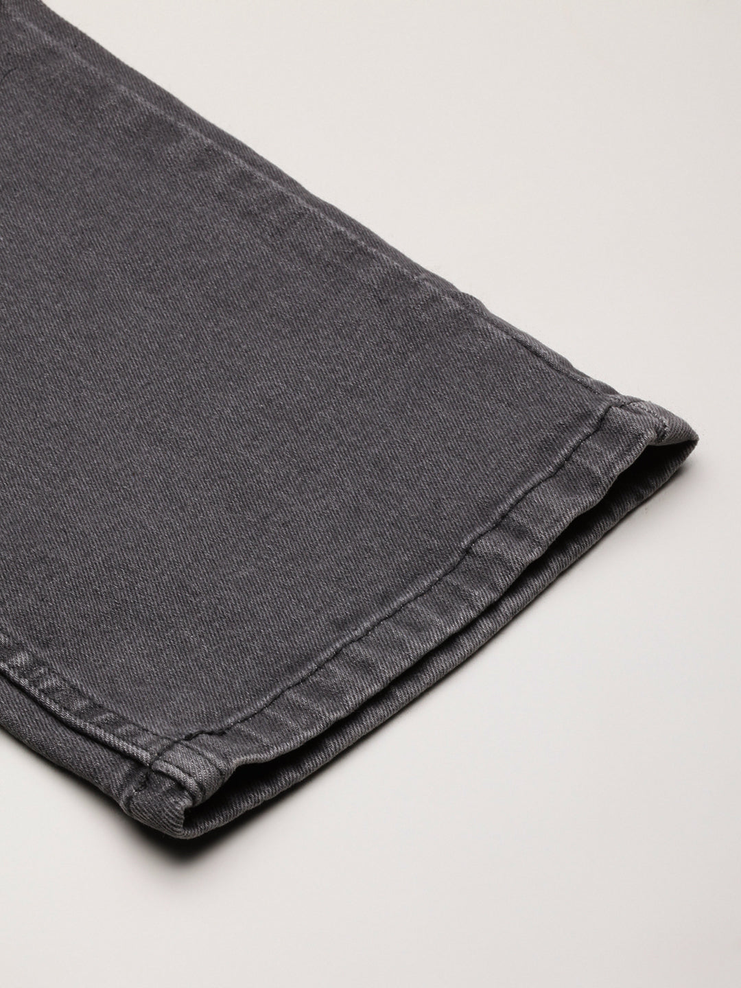 Men's Grey Solid Straight Fit Heavy Fade Acid Wash Jeans