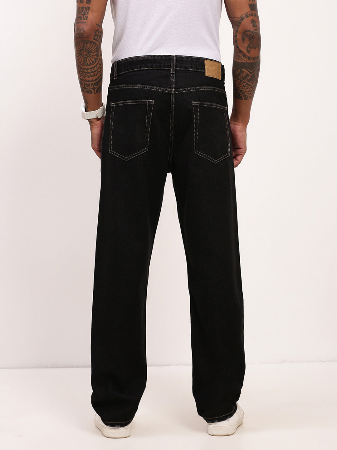 Men's Black Solid Straight Fit Jeans