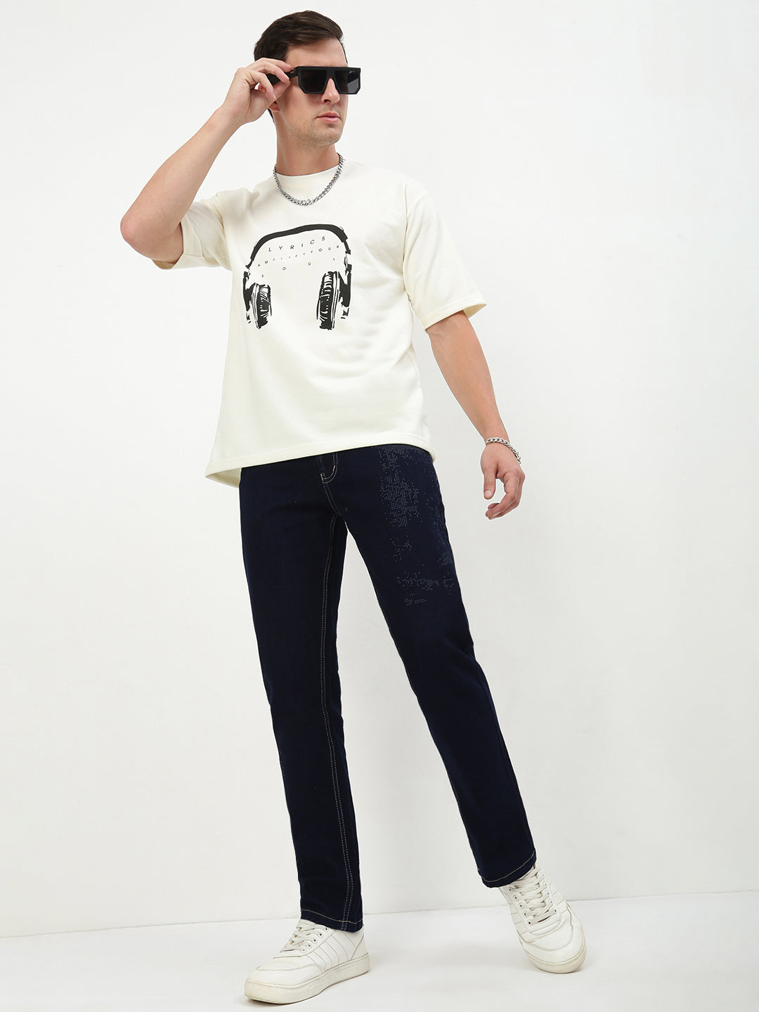 Men's Navy Blue Solid Straight Fit Jeans