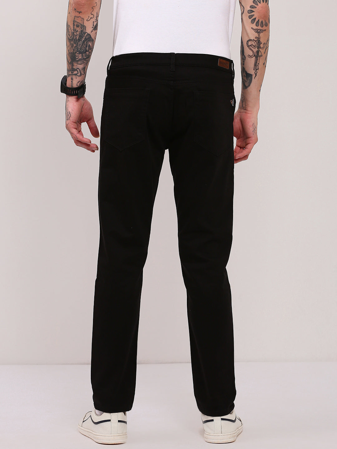Men's Black Low-Rise Slim Fit Jeans