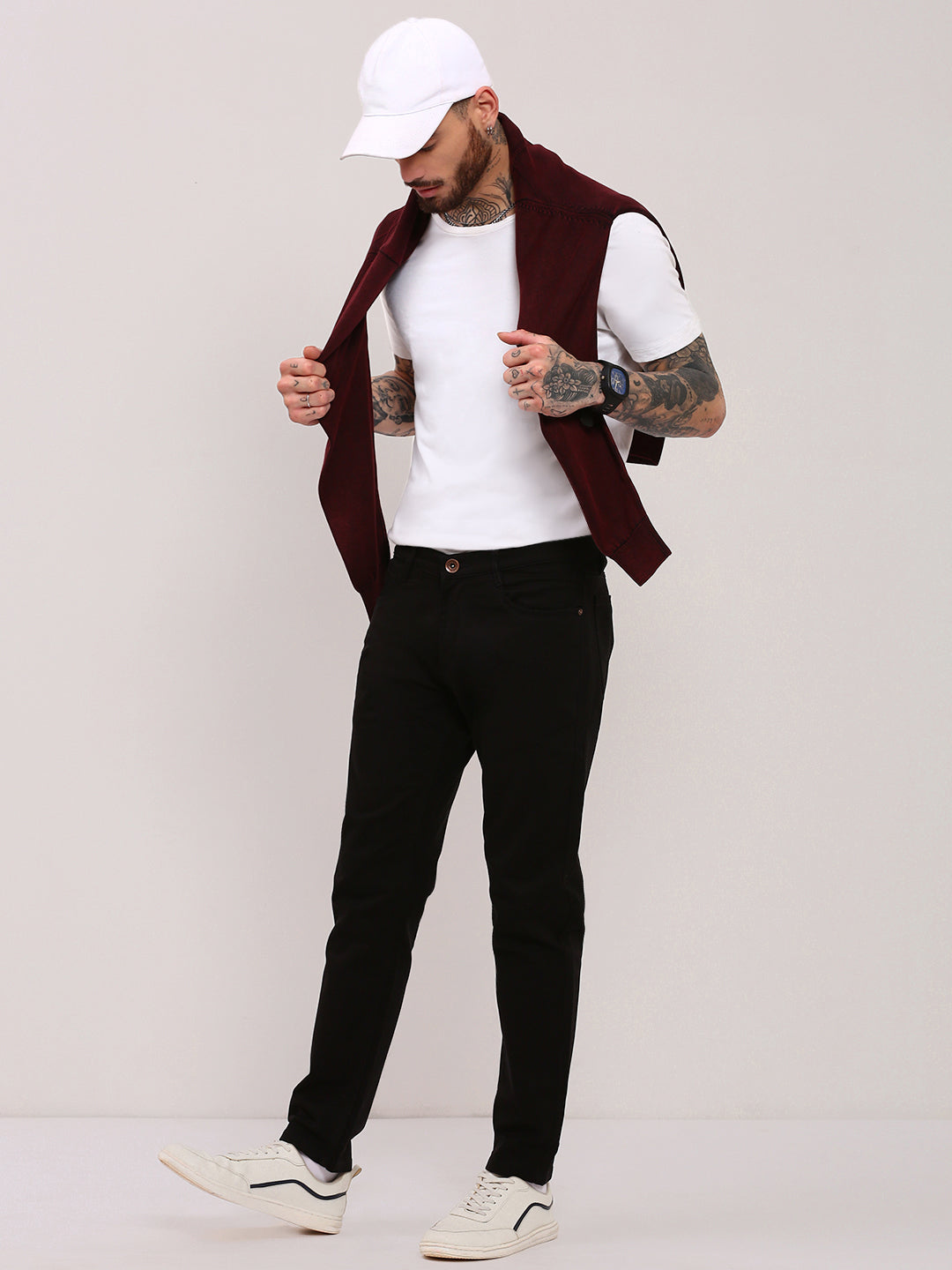 Men's Black Low-Rise Slim Fit Jeans
