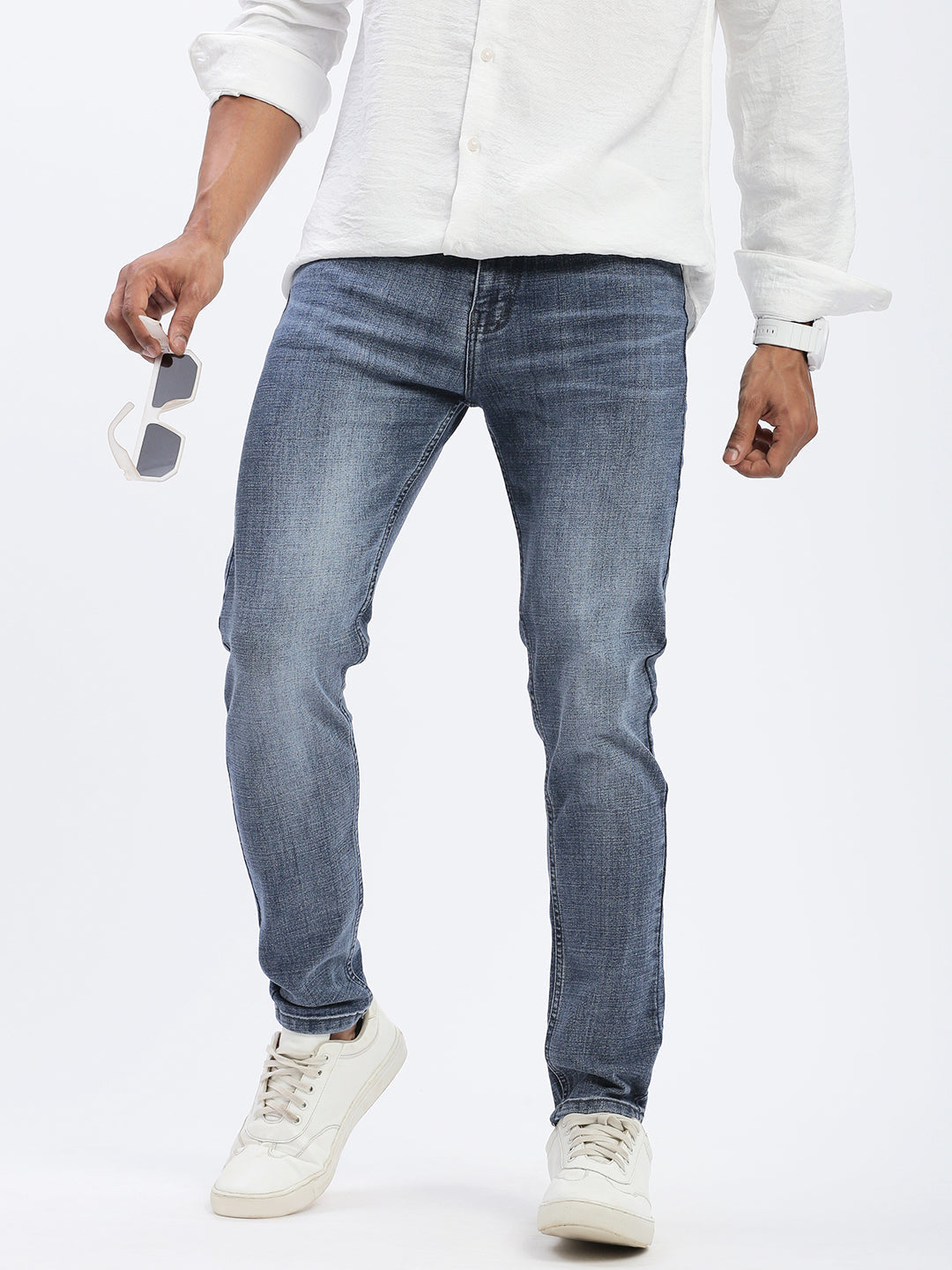 Men's Blue Tapered Fit Jeans