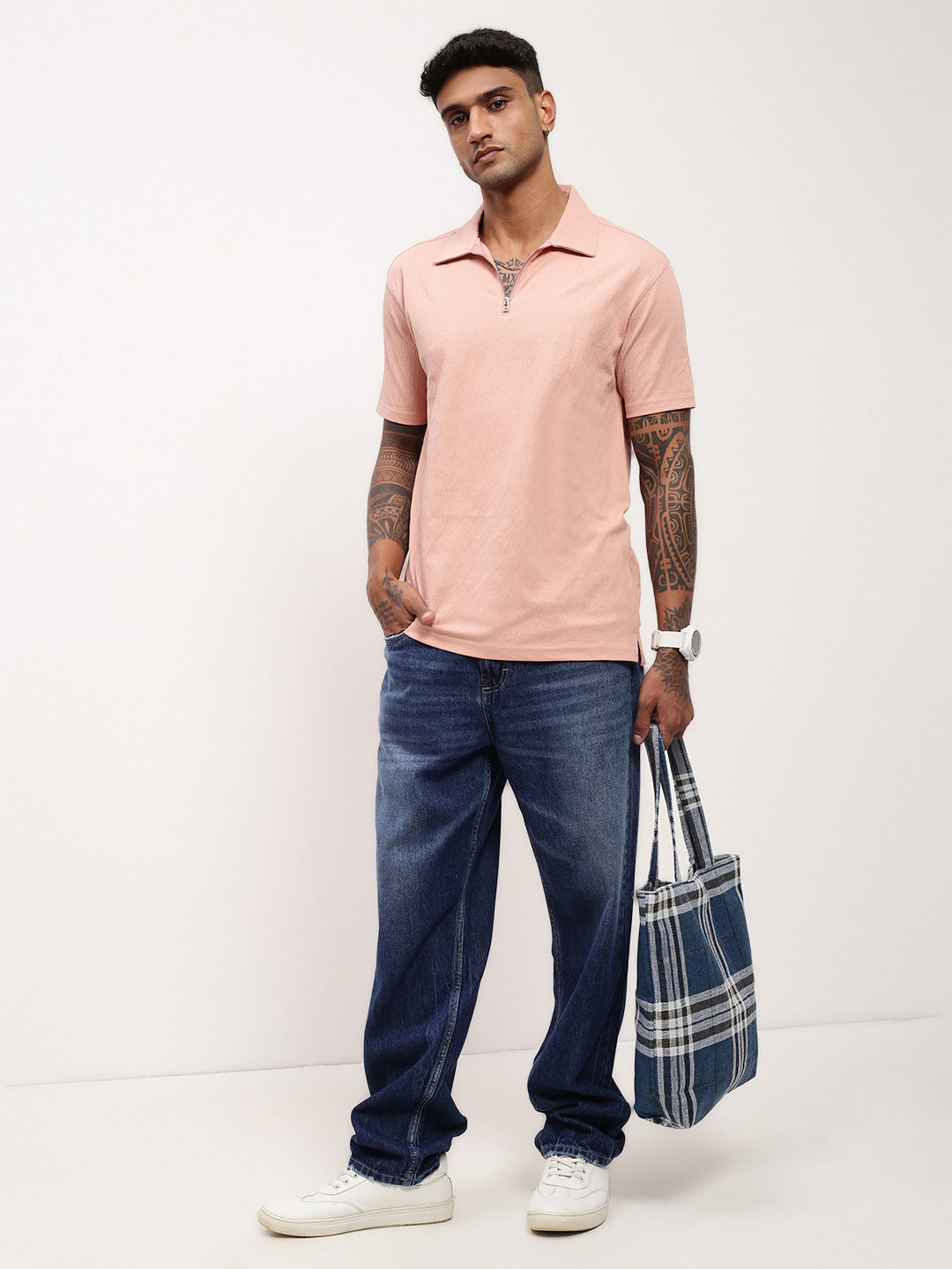 Men's Blue Solid Straight Fit Denim Jeans