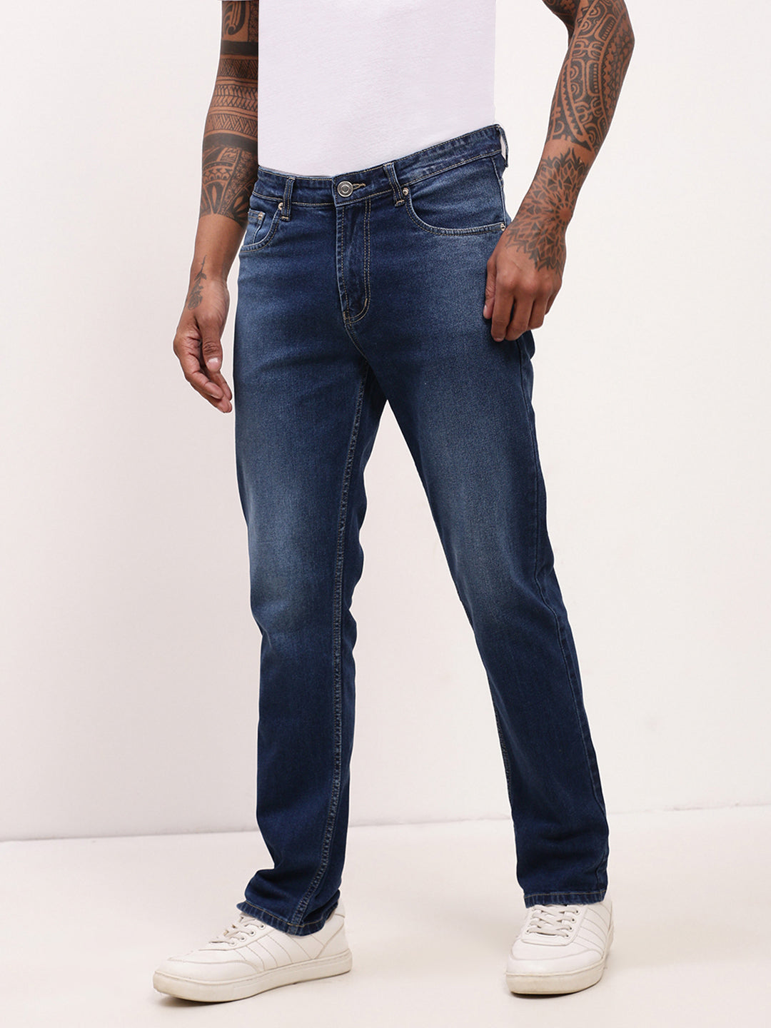 Men's Blue Solid Straight Fit Low-Rise Heavy Fade Acid Wash Jeans