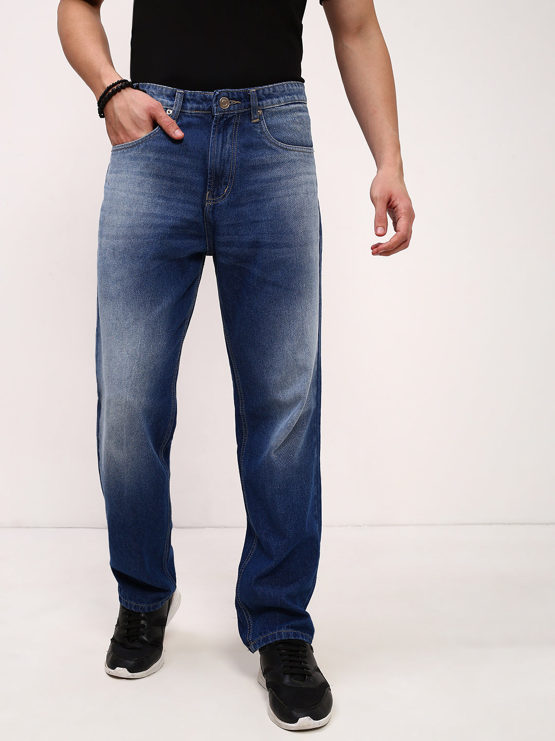Men's Blue Solid Straight Fit Low-Rise Jeans