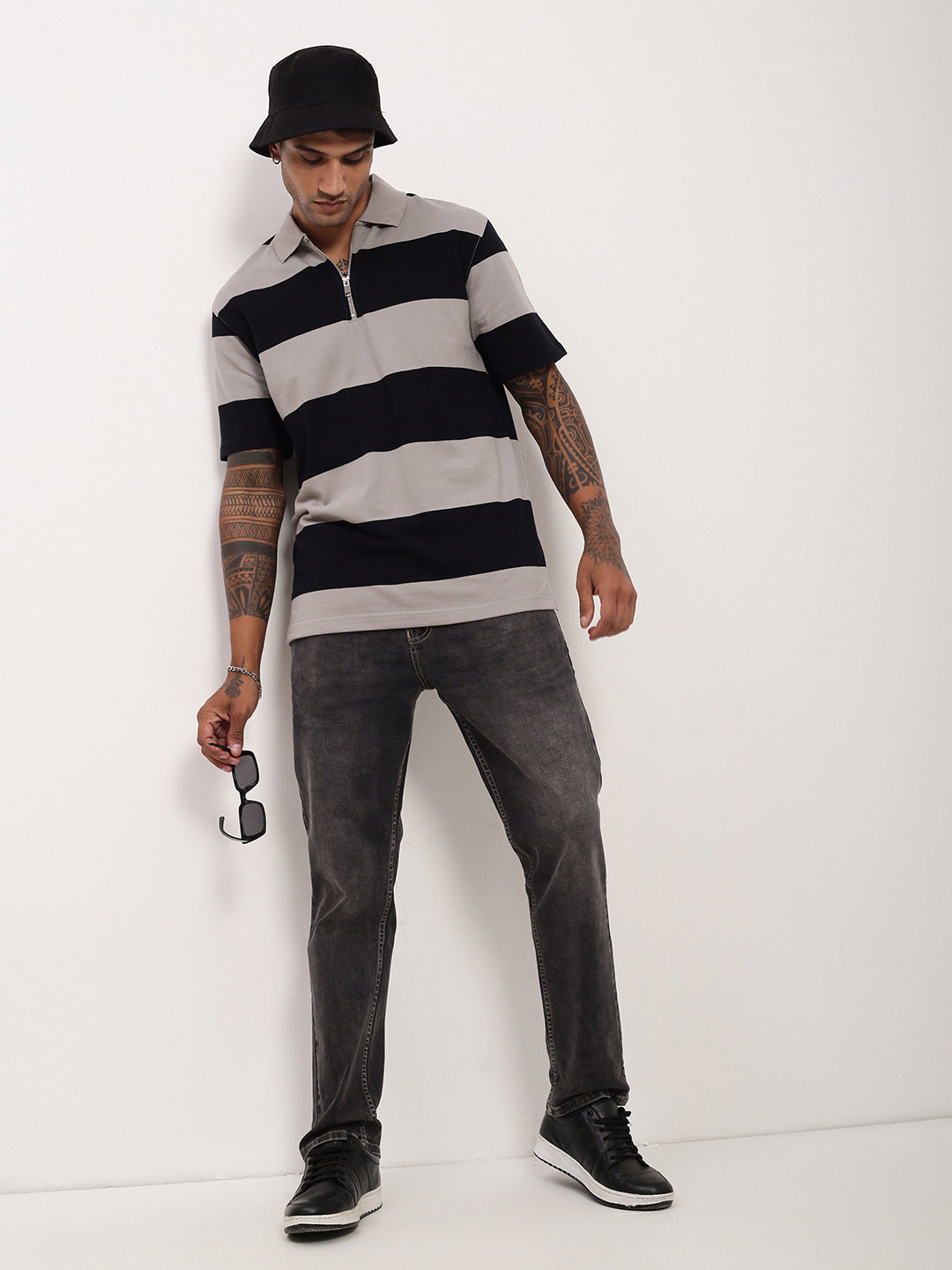 Men's Grey Solid Straight Fit Acid Wash Stretchable Jeans
