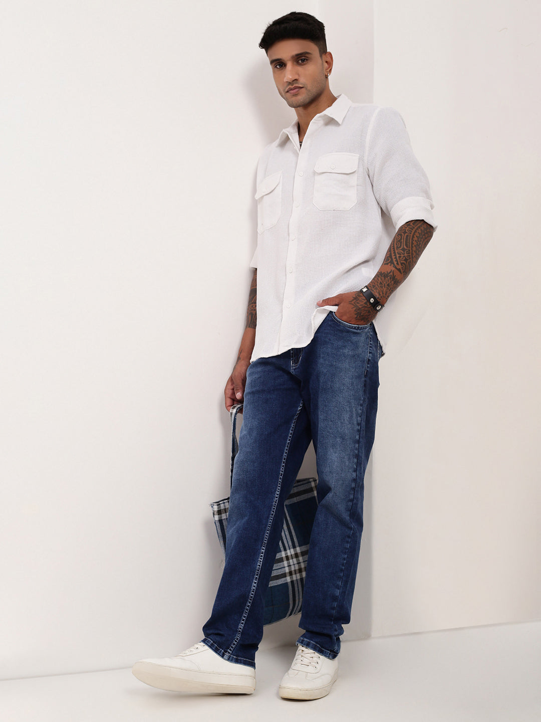 Men's Blue Comfort Straight Fit Low-Rise Jeans