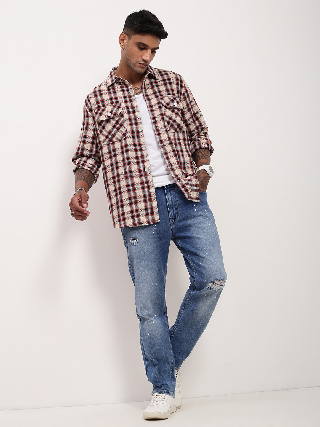 Men's Blue Solid Straight Fit Low Distress Heavy Fade Acid Wash Jeans