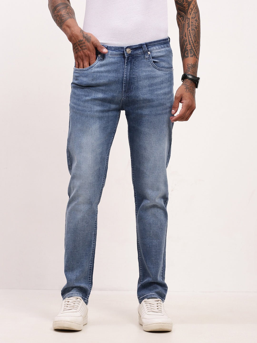 Men's Blue Solid Straight Fit Low-rise Heavy Fade Jeans