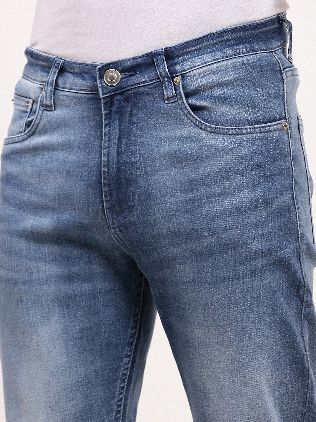 Men's Blue Solid Straight Fit Low-rise Heavy Fade Jeans