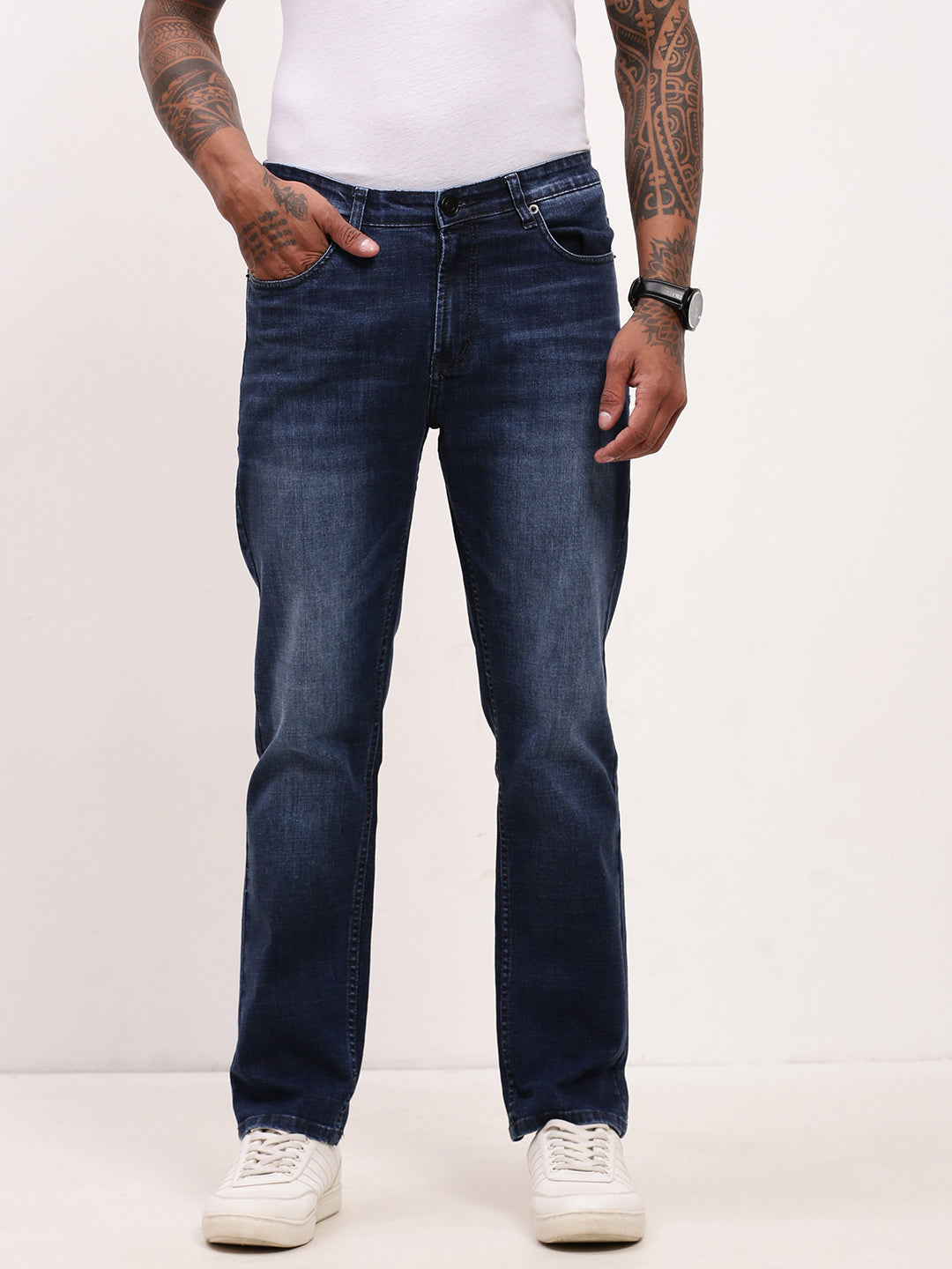 Men's Blue Solid Straight Fit Distressed Jeans