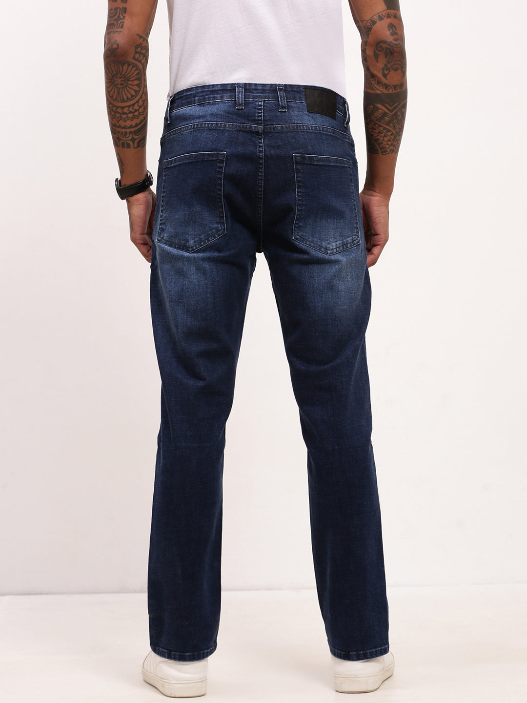Men's Blue Solid Straight Fit Distressed Jeans