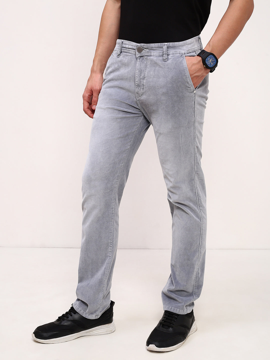 Men's Grey Solid Low-Rise Heavy Fade Straight Fit Jeans