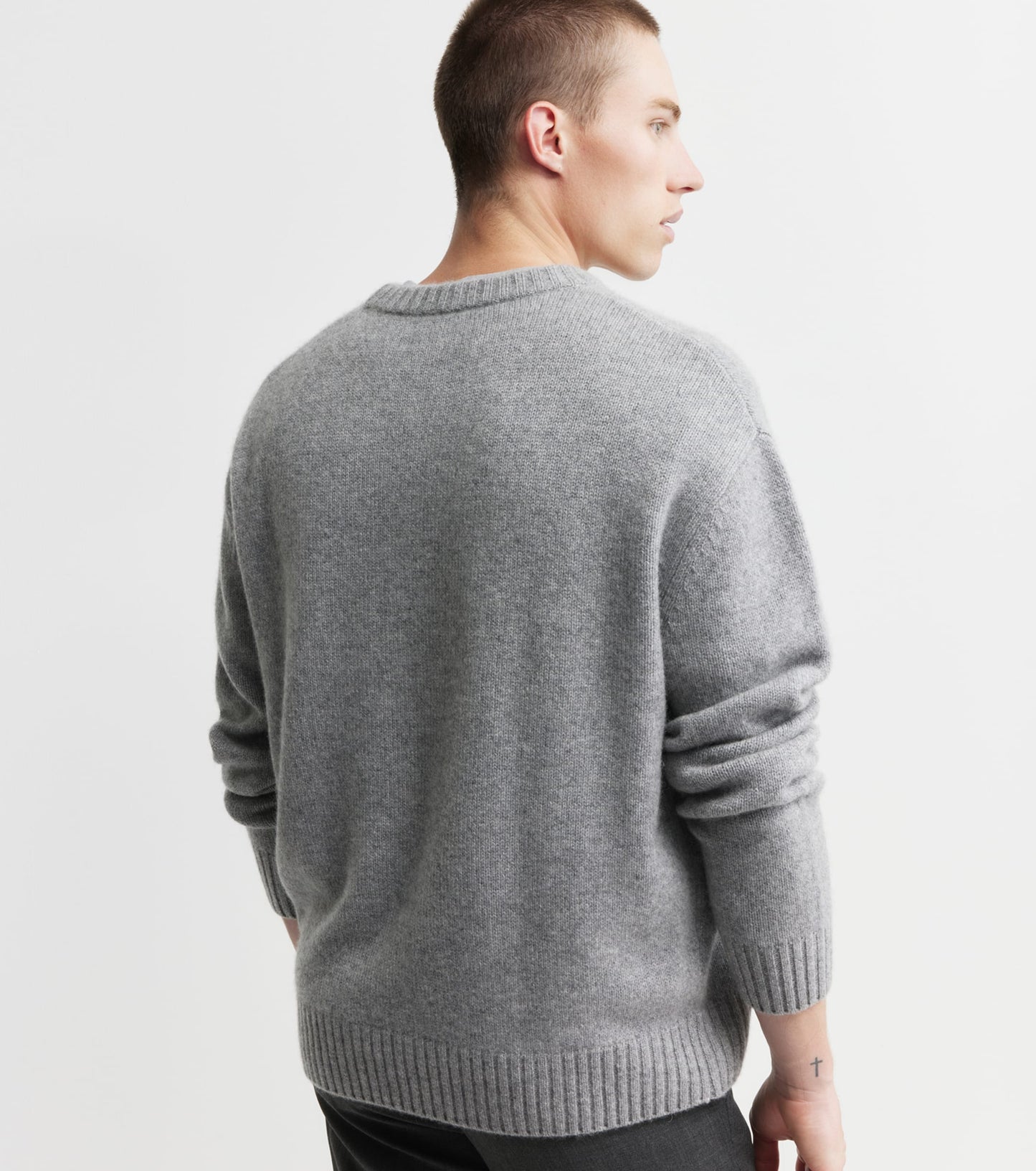 Mens Cashmere Relaxed Crew - Dark Grey Melange